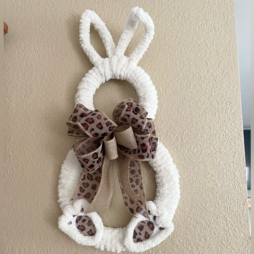 White Bunny Wreath with Leopard Bow. Super Cute!